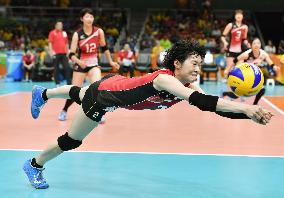 Olympics: Japan beats Argentina in women's volleyball