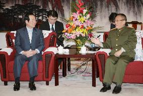 Nukaga meets Chinese defense minister