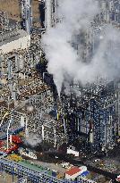 Mitsubishi Chemical plant in Ibaraki Pref. on fire