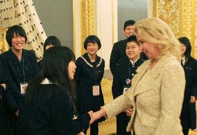 Japanese quake-hit students invited to Kremlin