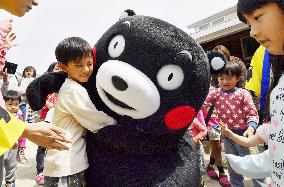 Popular bear mascot Kumamon resumes activities in quake-hit area