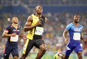 Olympics: Bolt completes unprecedented 100m three-peat