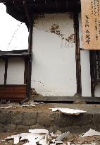 (4)Damage from strong quake in northeast Japan