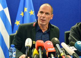 Meeting over Greek bailout ends without progress