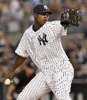 Severino pitches Yankees past Rays