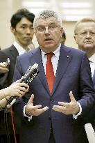 Bach, Koike to set up 4-party review panel on 2020 spending