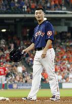 Aoki tallies 2,000 career hits