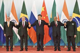 Summit of emerging economies starts in China