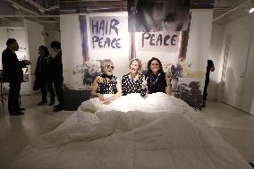 John, Yoko's "Bed-In for Peace" exhibition in Tokyo