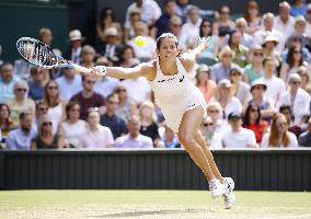 Tennis: Women's singles semifinals at Wimbledon