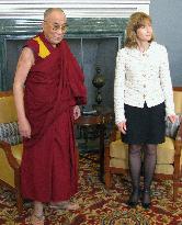 Dalai Lama meets with senior U.S. State Department official