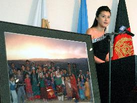 (2)Actress Fujiwara meets U.N. chief