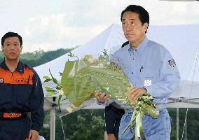 Kan visits Gifu Pref. to inspect damage caused by heavy rain