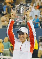 Henin takes her 2nd U.S. Open titile