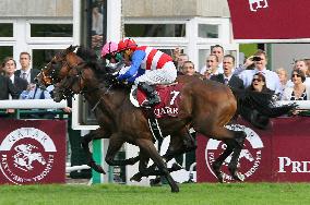 Nakayama Festa 2nd at Prix de l'Arc de Triomphe