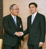 Thai PM meets with Japan business leader
