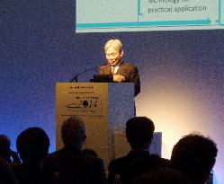 JR Tokai honorary chairman addresses int'l railway meet