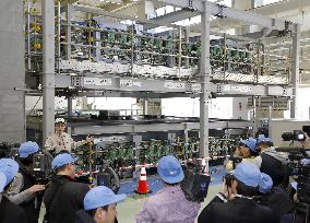 Muon-based technology to image nuclear fuel debris