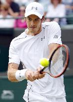 Andy Murray plays Wimbledon 2nd-round match
