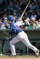 Cubs release Kawasaki, then re-sign him