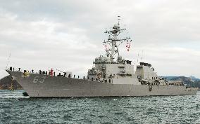 U.S. Navy warship enters Nagasaki port despite local opposition