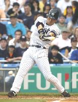 N.Y. Yankees outfielder Matsui 2-for-5 against N.Y. Mets