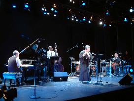 (1)Japanese jazz artists inspire New York audiences