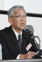 Asahi Kasei exec attends press conference