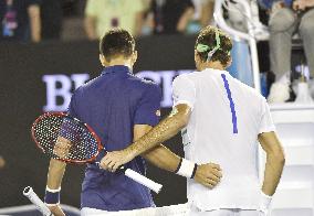 Djokovic defeats Federer en route to Australian Open final
