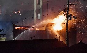 Fire engulfs 140 buildings in Niigata Prefecture