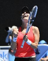 Tennis: Lucic-Baroni moves into Australian Open semis