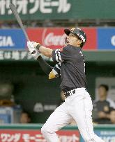 Yanagita leads Hawks to Pacific League pennant
