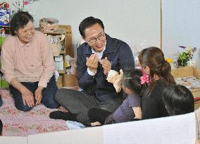 S. Korean president speaks to disaster victims in Fukushima