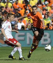 Netherlands beat Denmark at World Cup
