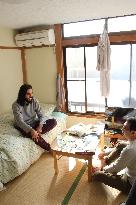 FEATURE: Renting rooms in private homes to travelers starts to take off in Japan