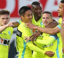 Soccer: Gent win at Waregem in Belgian c'ship playoffs