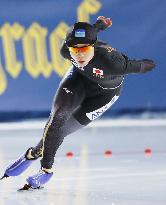 Speed skater Takagi wins silver in World Cup 1,000