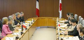 Japanese-French defense ministers meeting