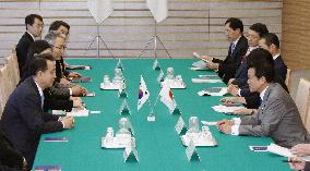Japan, S. Korea aim to form expert committee in tackling flu