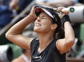 Ivanovic reaches French Open semifinals