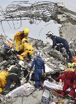Rescue efforts continue five days after earthquake in Taiwan