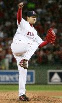 Matsuzaka helps Boston reach World Series