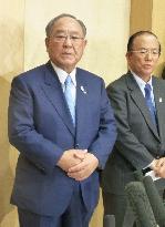 Mitarai talks to press after Tokyo Olympiad-related meeting