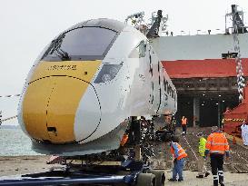 Hitachi's high-speed train arrives in Britain for test runs