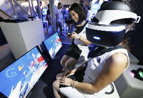 Sony showcases VR game headset at Tokyo show