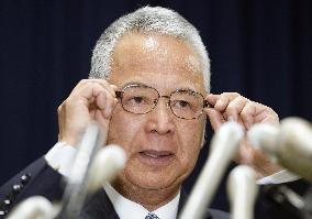 Amari offers to step down as economy minister over graft claims