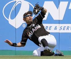 Baseball: Ichiro in preseason game