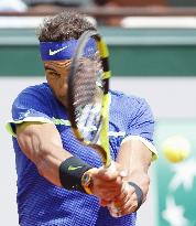 Nadal beats Basilashvili in French Open 3rd round