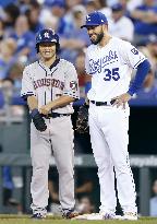 Baseball: Aoki singles in Astros-Royals game