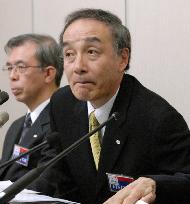 Fujiya incurs record group operating loss on scandal